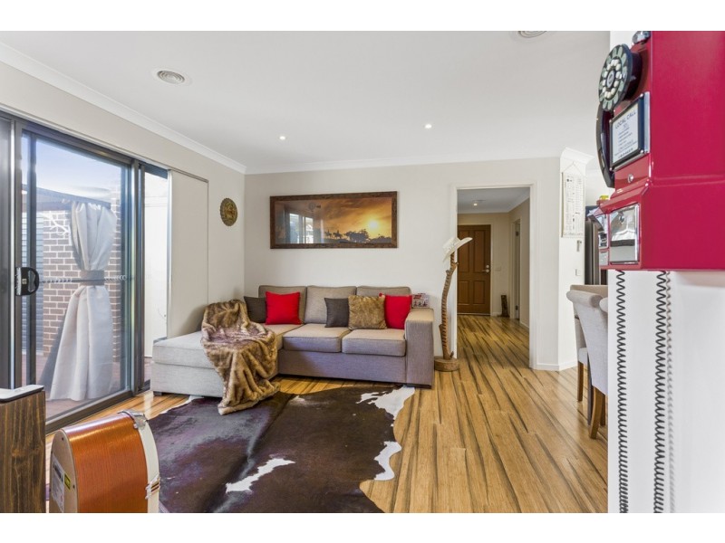 3/22 Chapel St, Kangaroo Flat VIC 3555