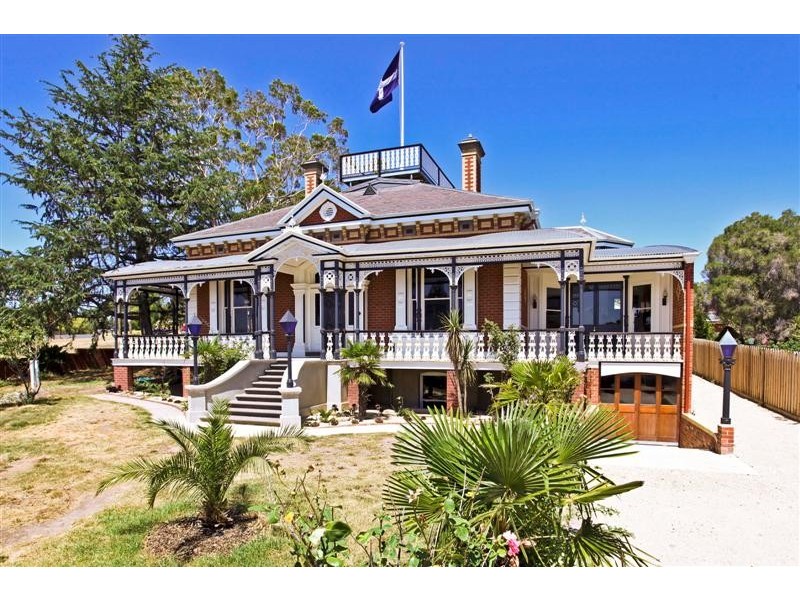 8 Kilwinning Street, Bendigo VIC 3550