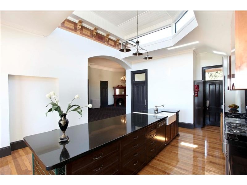 8 Kilwinning Street, Bendigo VIC 3550