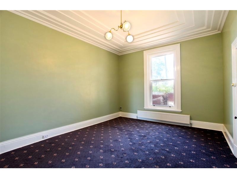 8 Kilwinning Street, Bendigo VIC 3550