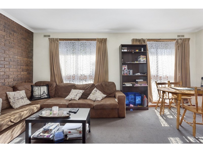 9 Pallett Street, Golden Square VIC 3555