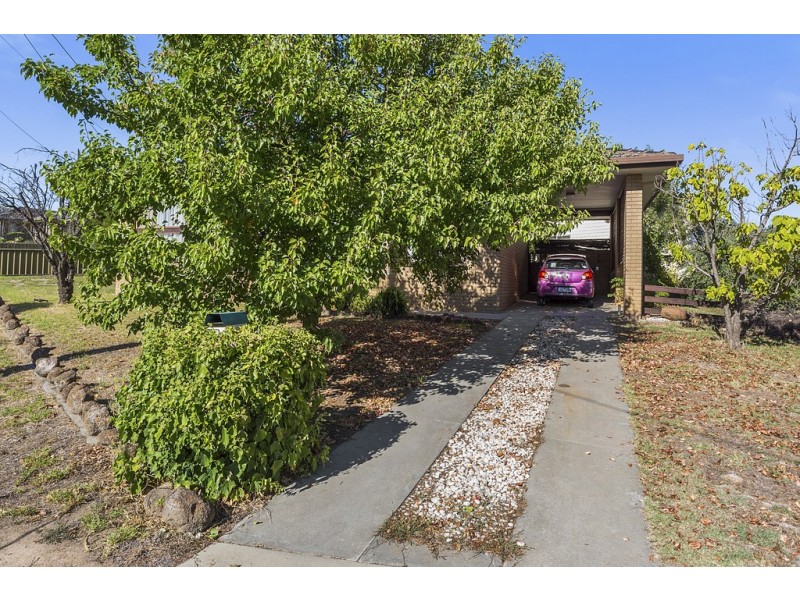 9 Pallett Street, Golden Square VIC 3555