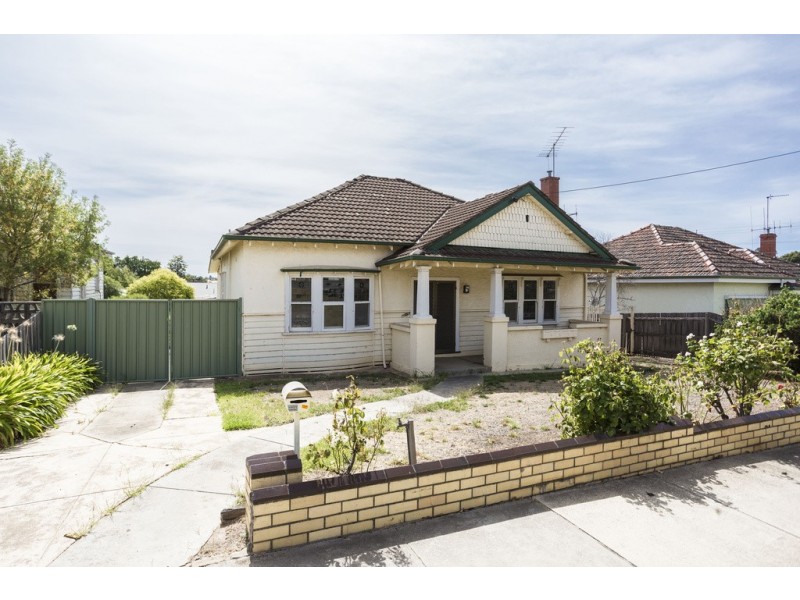17 Keck Street, Flora Hill VIC 3550