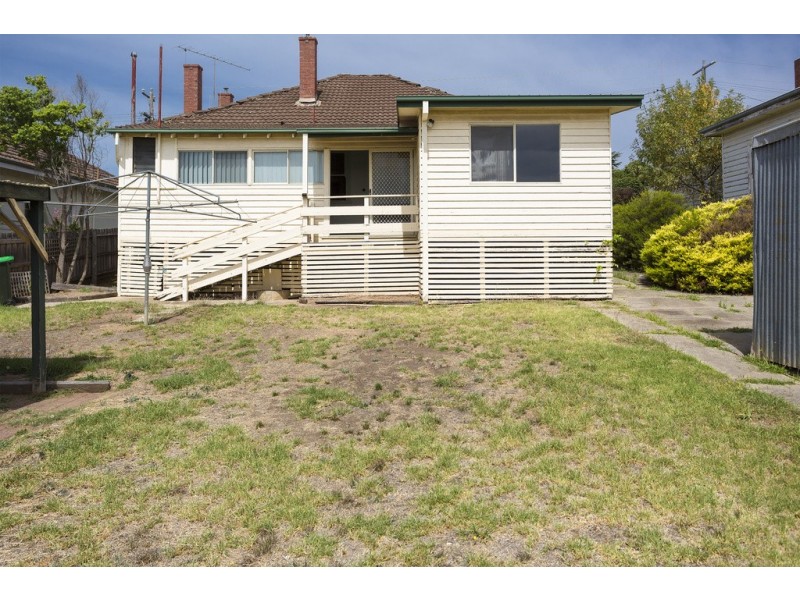 17 Keck Street, Flora Hill VIC 3550