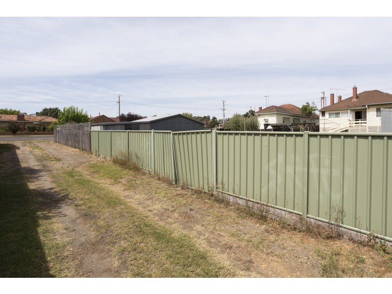 17 Keck Street, Flora Hill VIC 3550