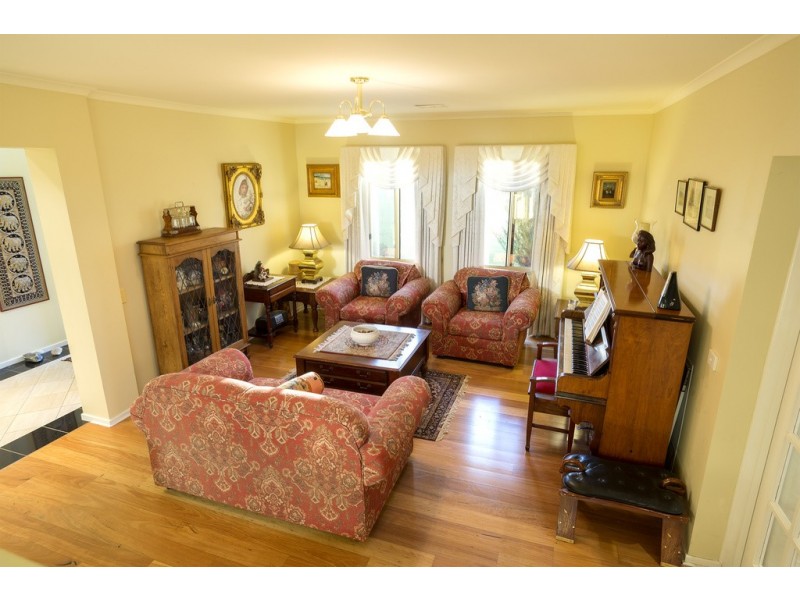 210 Sullivans Road, Strathfieldsaye VIC 3551