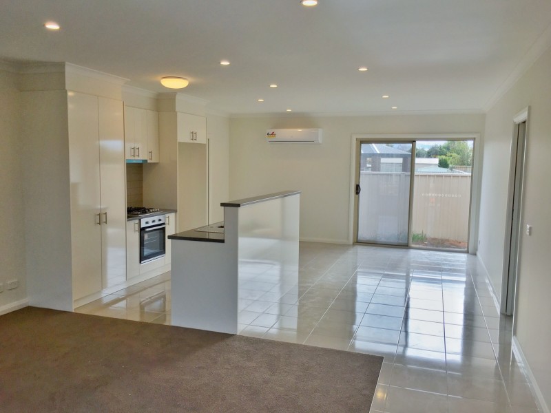 7/18 Market Garden Circuit, Epsom VIC 3551