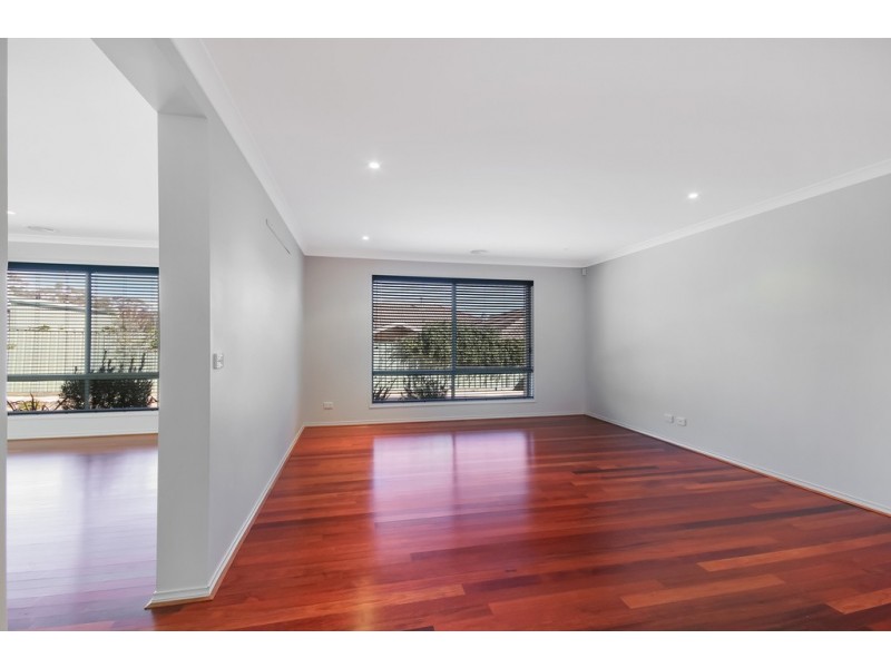 2 McConnell Drive, Junortoun VIC 3551