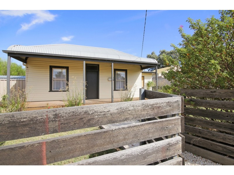 11 Moran Street, Bendigo VIC 3550