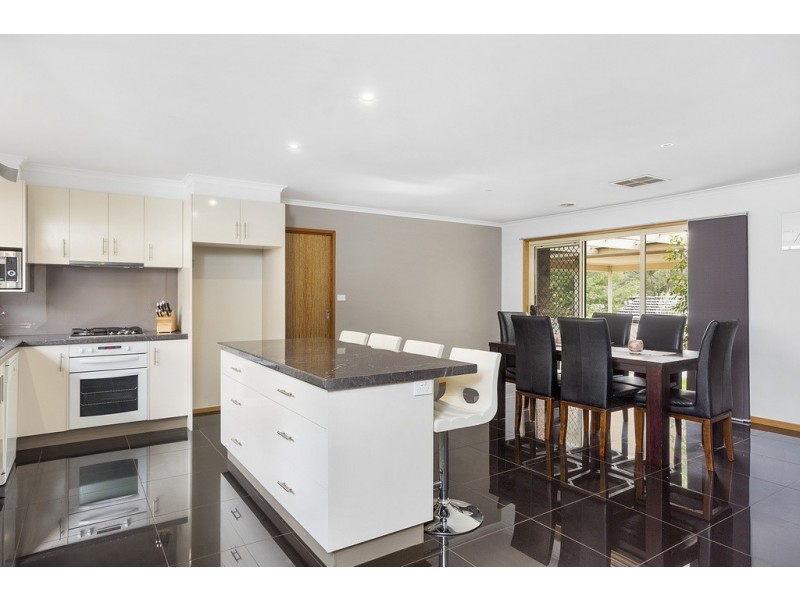 3 Jackman Court, Golden Square VIC 3555
