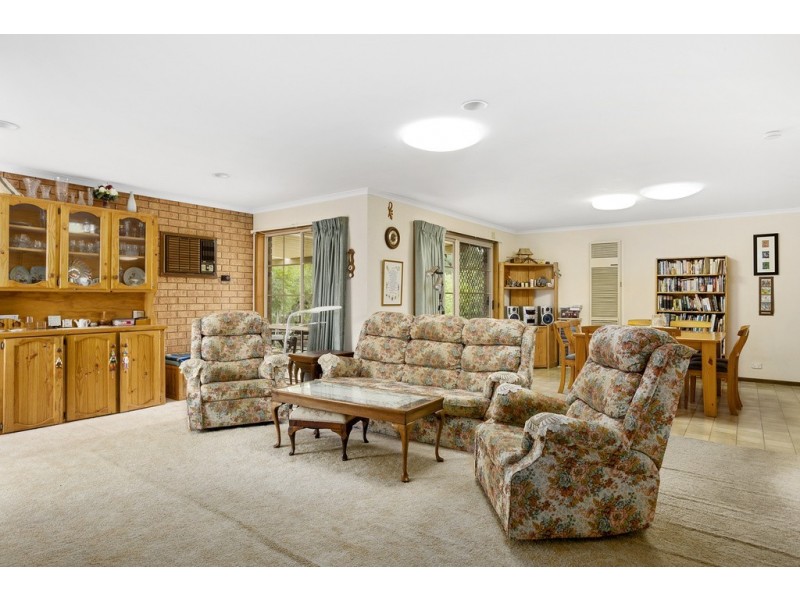 7 Biggs Court, Flora Hill VIC 3550