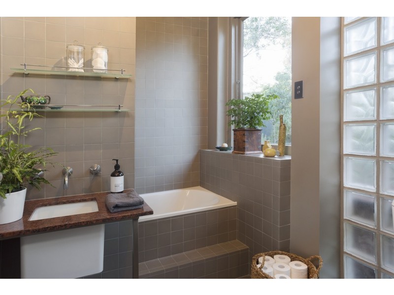 12 Niemann Street, Bendigo VIC 3550