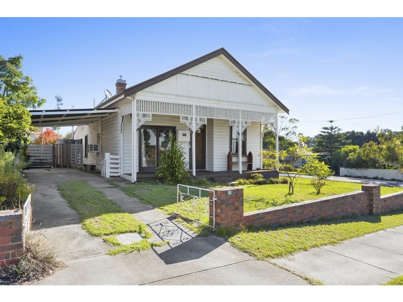 85 Honeysuckle Street, Bendigo VIC 3550