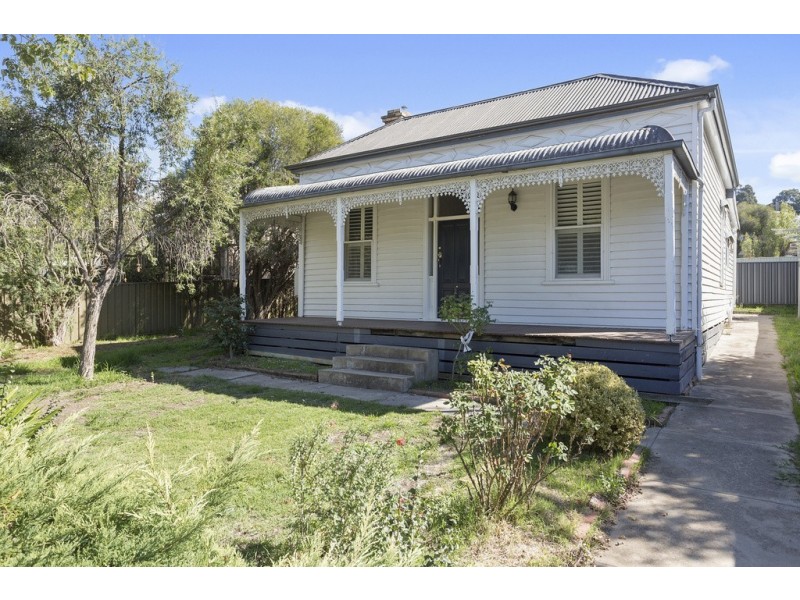 292 Mackenzie Street, Golden Square VIC 3555