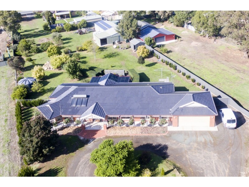 40 Lavenia Road, Huntly VIC 3551