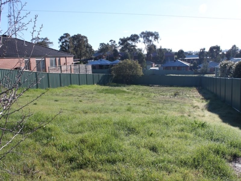 40 Soldatos Drive, Golden Square VIC 3555