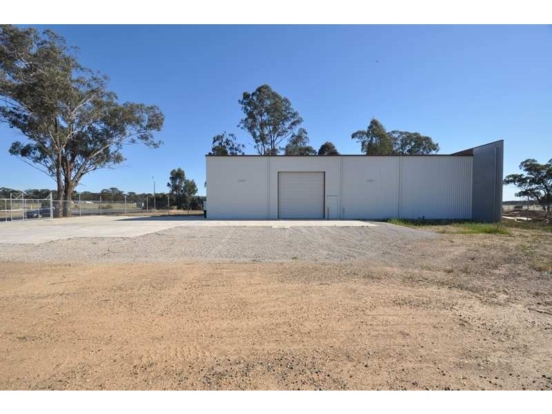 62-64 Victa Road, East Bendigo VIC 3550