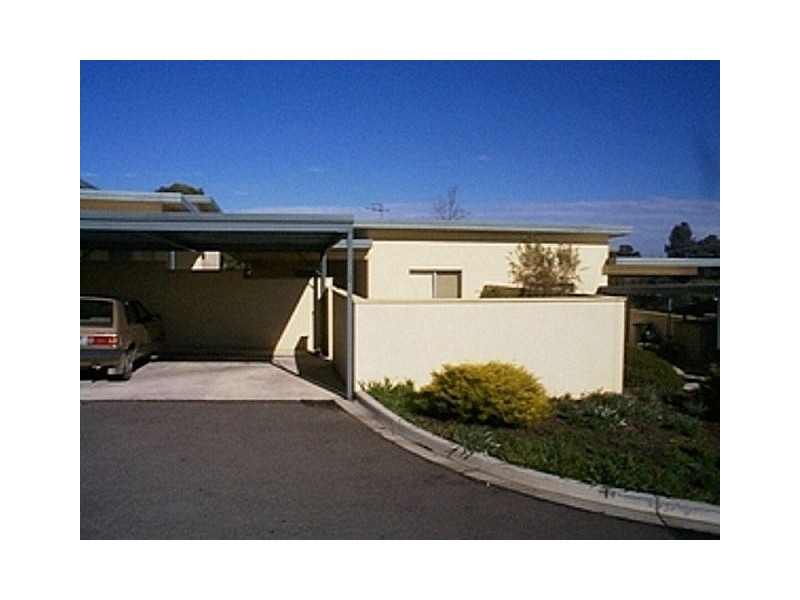 2/6 Race Street, Flora Hill VIC 3550