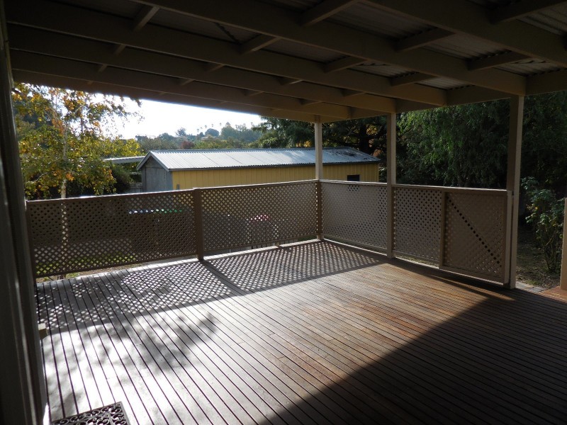 44 Booth Street, Golden Square VIC 3555