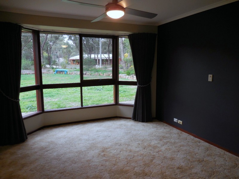 6 Nation Court, Ascot VIC 3551