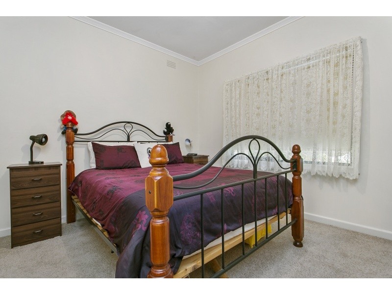 25 Green Street, California Gully VIC 3556