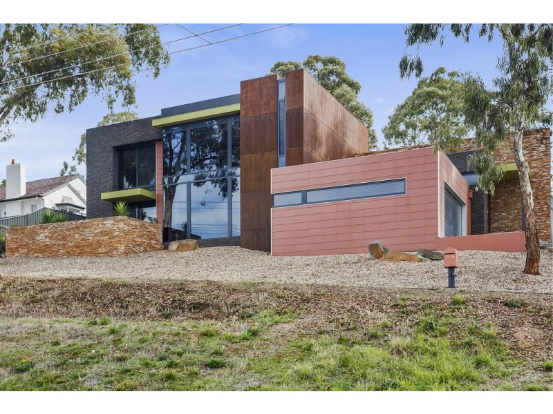 106 Mackenzie Street West, Golden Square VIC 3555