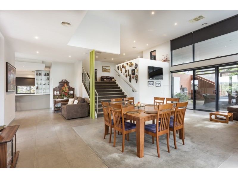 106 Mackenzie Street West, Golden Square VIC 3555