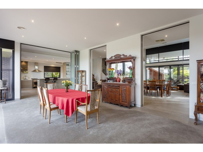 106 Mackenzie Street West, Golden Square VIC 3555