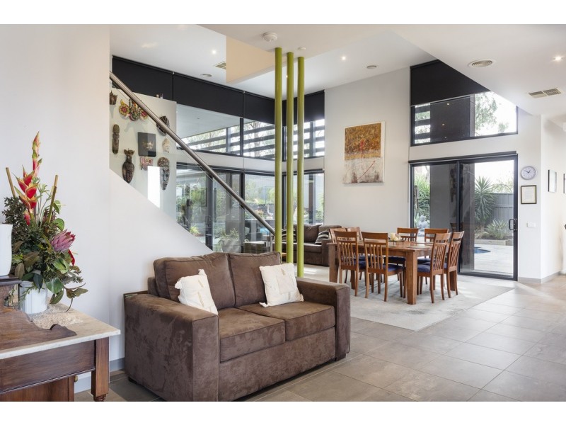 106 Mackenzie Street West, Golden Square VIC 3555