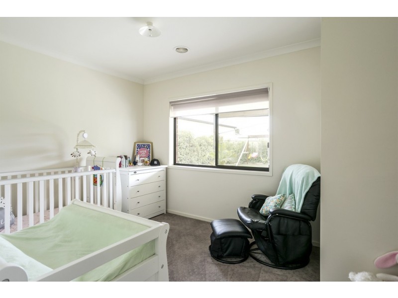 6 McMeeken Way, Epsom VIC 3551
