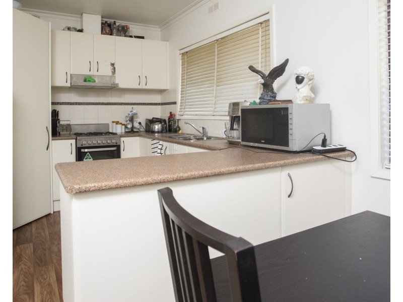 41 Marshall Cres, Kennington VIC 3550