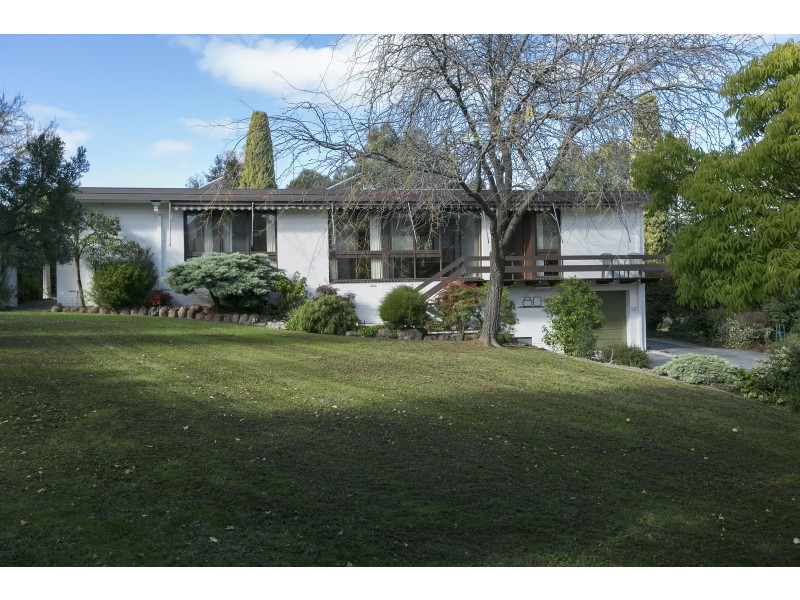 80 Retreat Road, Spring Gully VIC 3550