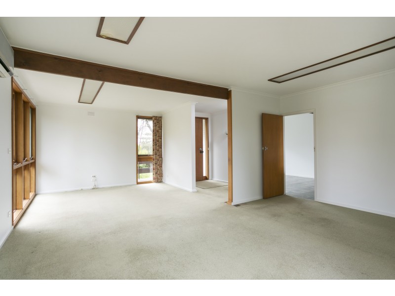 80 Retreat Road, Spring Gully VIC 3550