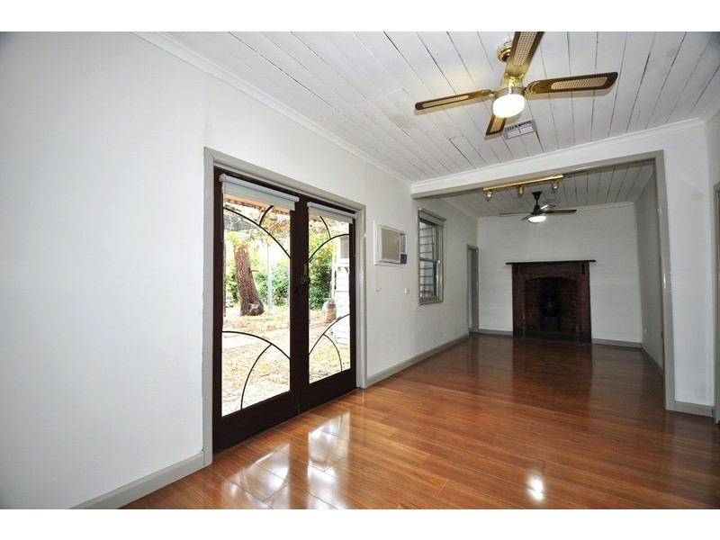 327 High Street, Golden Square VIC 3555