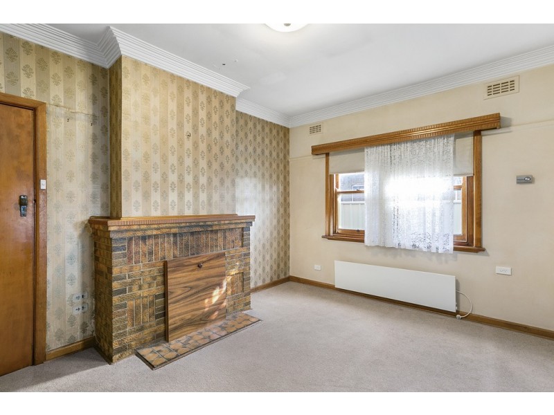 5 & 5A Alder Street, Kangaroo Flat VIC 3555