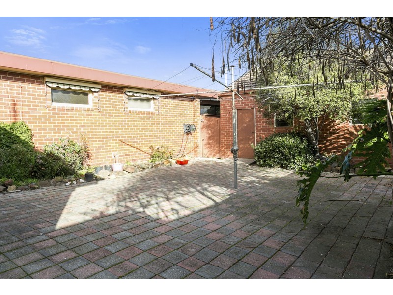 5 & 5A Alder Street, Kangaroo Flat VIC 3555