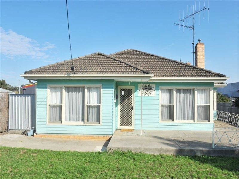 92 Church Street, Kangaroo Flat VIC 3555