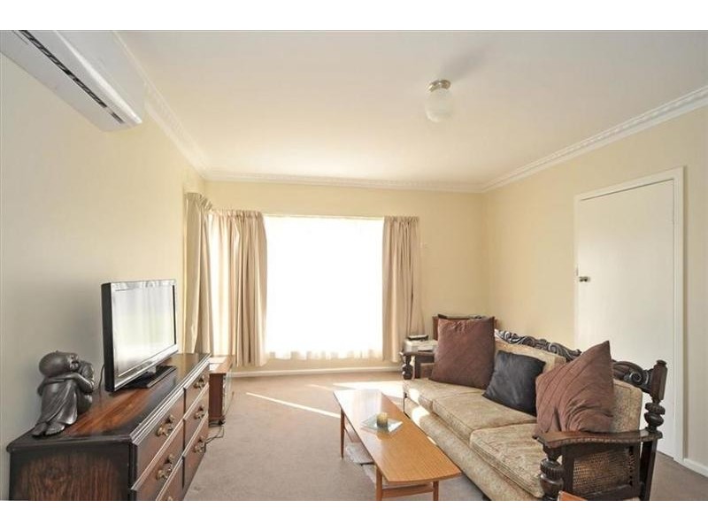 92 Church Street, Kangaroo Flat VIC 3555