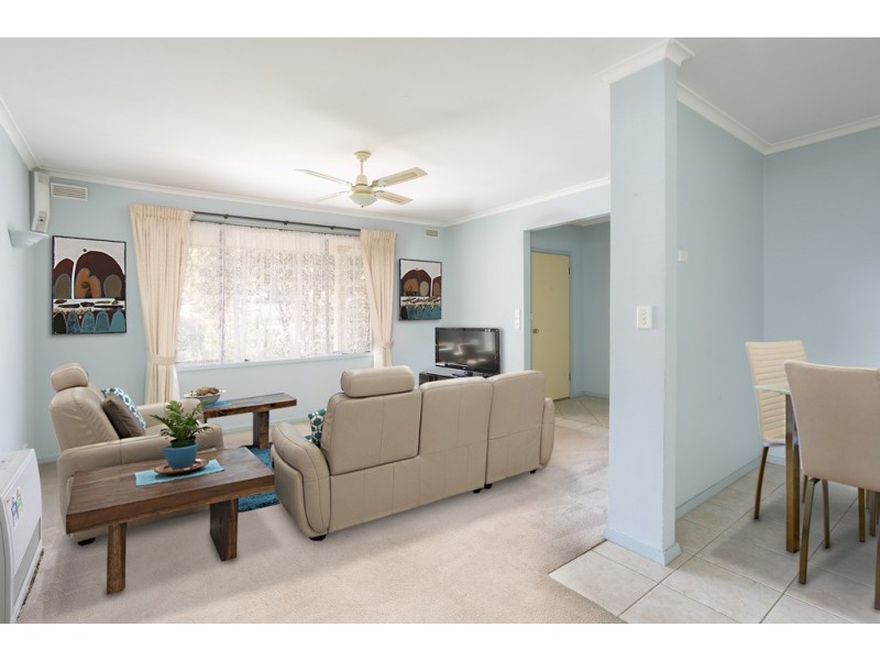 6 Rosemary Avenue, Strathdale VIC 3550