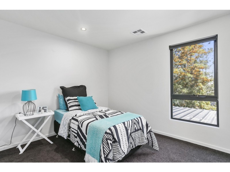 5B Ellis Street, Flora Hill VIC 3550