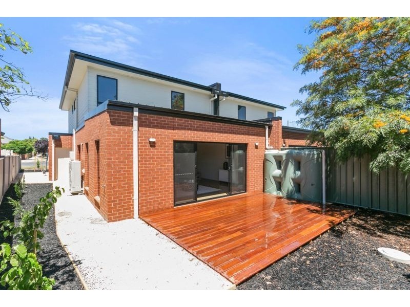 5B Ellis Street, Flora Hill VIC 3550