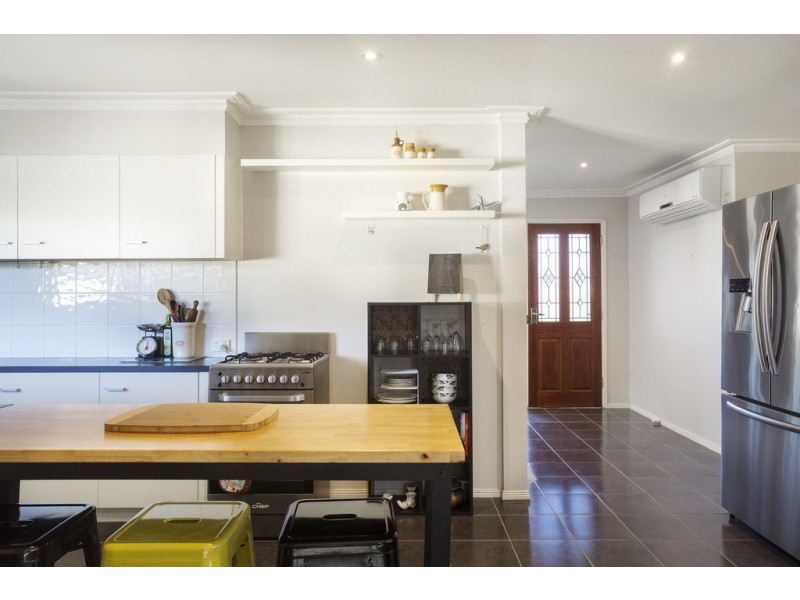 78 Happy Valley Road, Long Gully VIC 3550