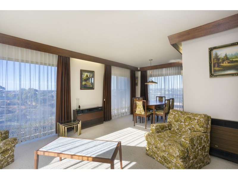 27 Poulston Street, Long Gully VIC 3550