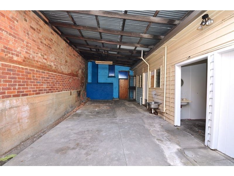 14 High Street, Eaglehawk VIC 3556