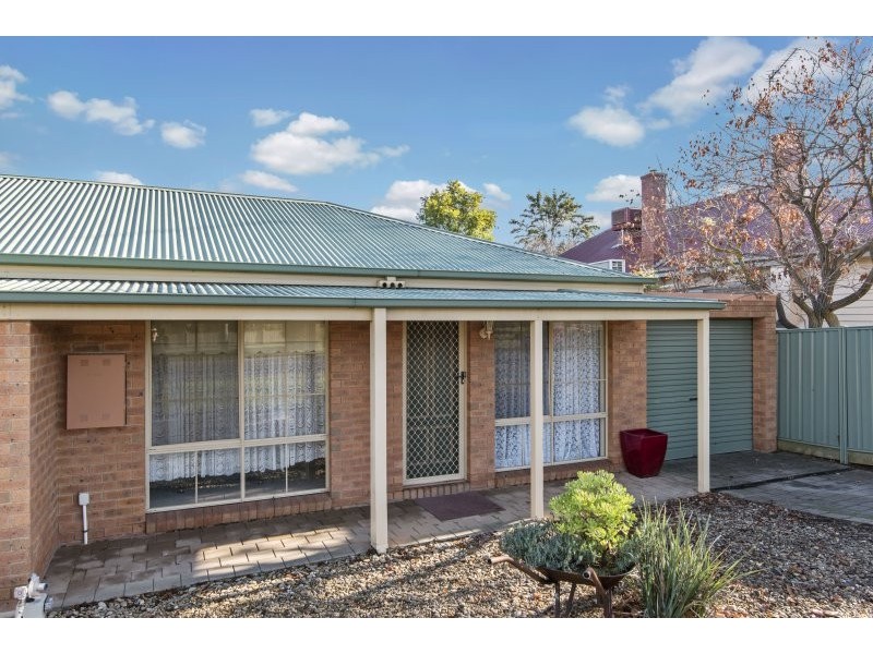 96 Panton Street, Golden Square VIC 3555