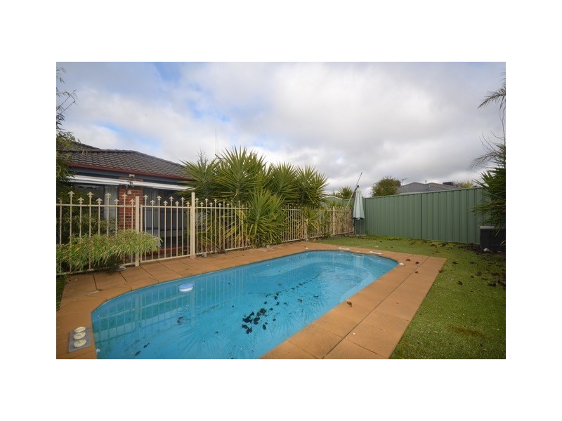 5 Exeter Place, Strathfieldsaye VIC 3551