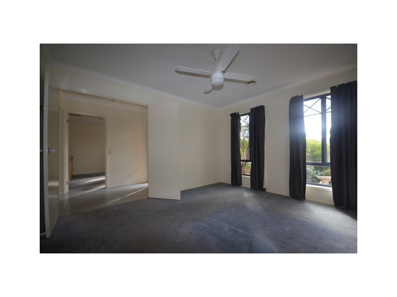 5 Exeter Place, Strathfieldsaye VIC 3551