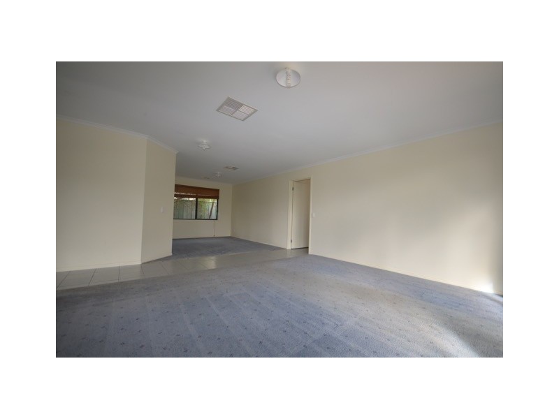 5 Exeter Place, Strathfieldsaye VIC 3551