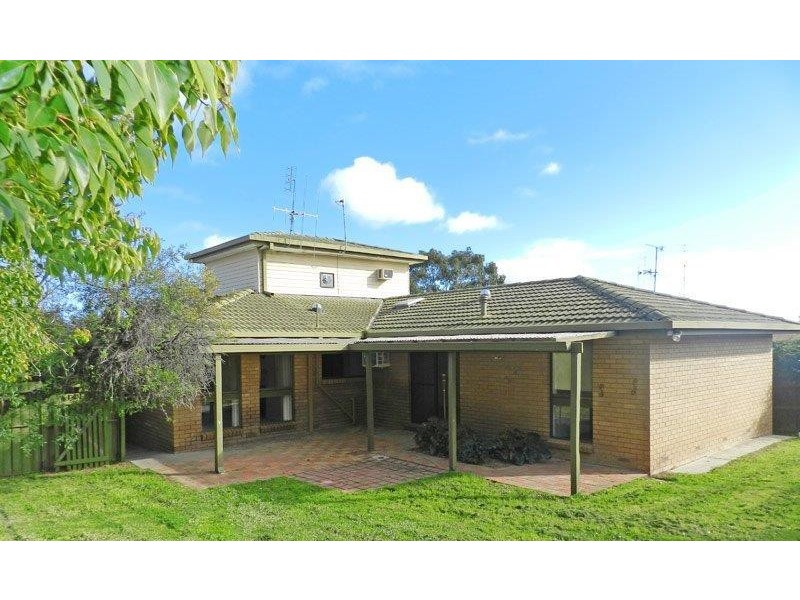 1 Marinna Court, Strathdale VIC 3550