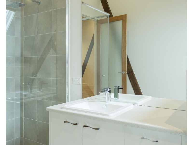 24/202 St Aidans Road, Kennington VIC 3550